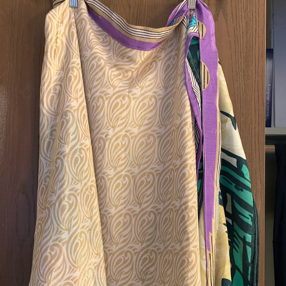 100% recycled silk Darn Good Yarn - beautiful